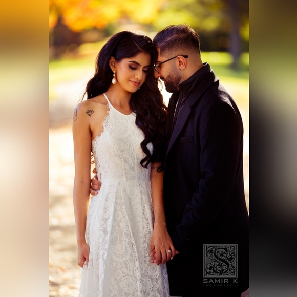 Lace halter neck maxi wedding dress - Picture 3 of 4